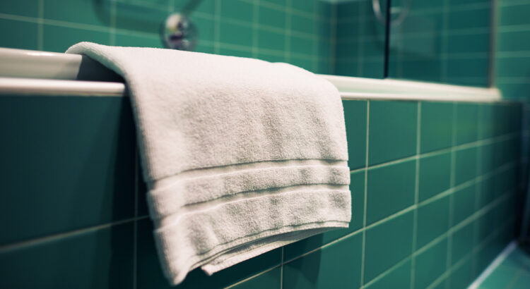 Aprenda a tirar mofo de toalha de banho: Truques incríveis para você - como tirar mofo de toalha - como lavar toalha